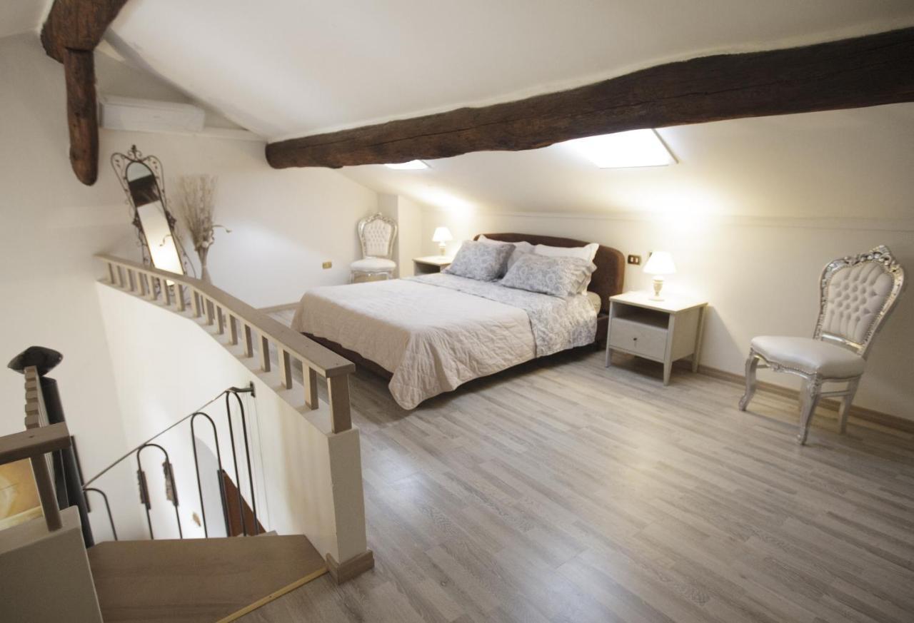Divina Vita Apartments Varenna Eksteriør billede